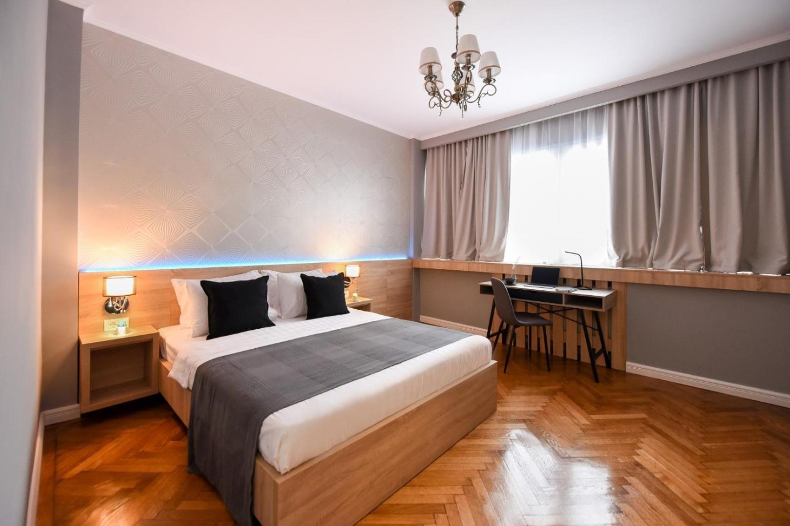 City Center Getaway - Cozy Accommodation For Your Perfect Stay Bucharest Room photo