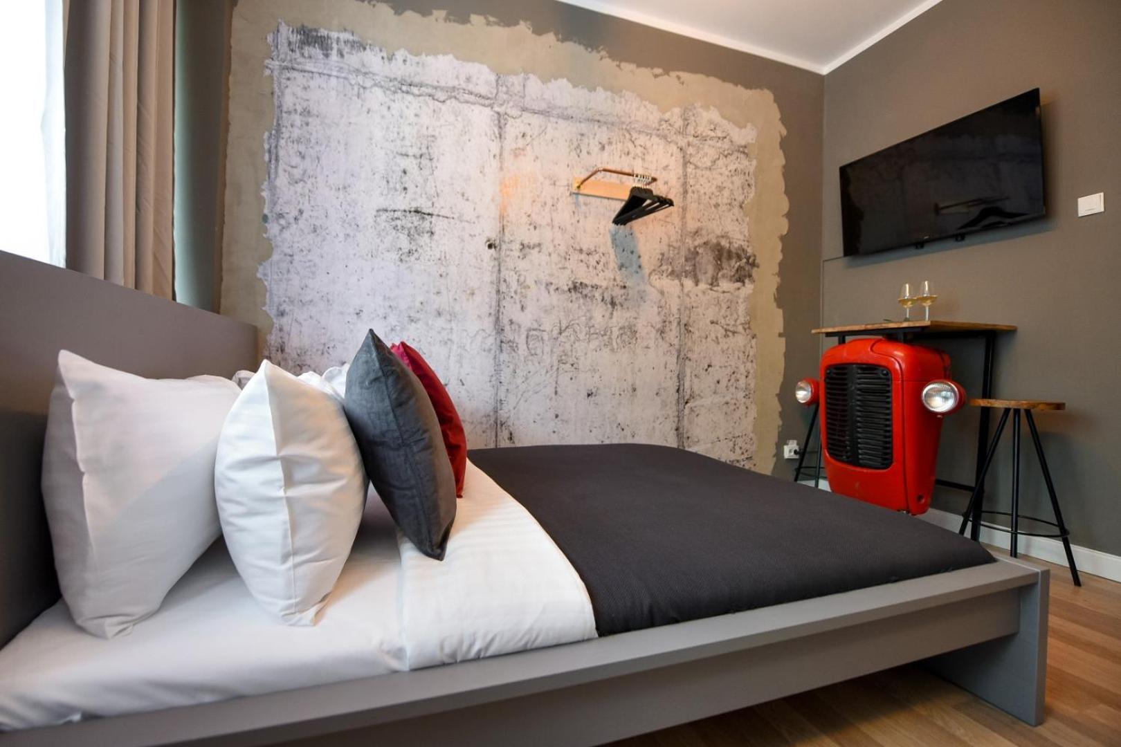 City Center Getaway - Cozy Accommodation For Your Perfect Stay Bucharest Room photo