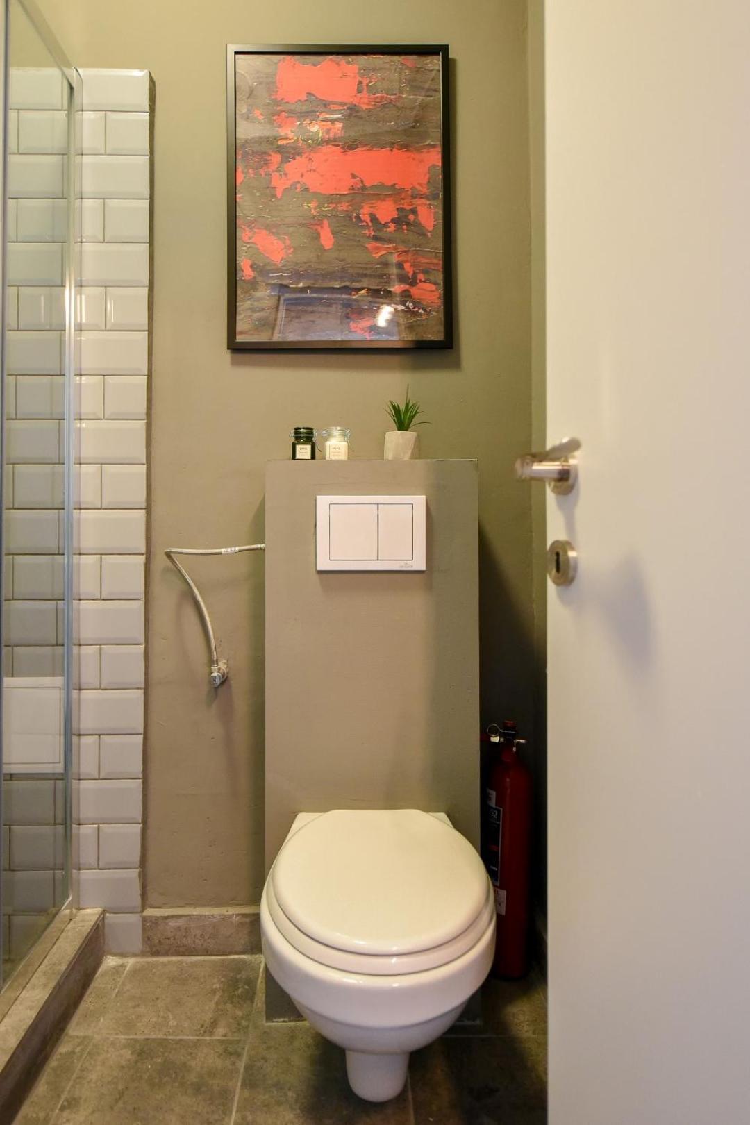 City Center Getaway - Cozy Accommodation For Your Perfect Stay Bucharest Room photo